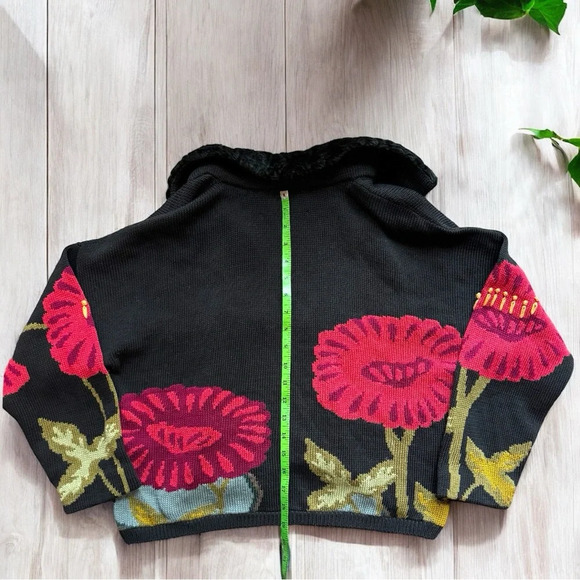 PERUVIAN CONNECTION Floral Knit Cardigan Sweater - XL - Picture 7 of 11